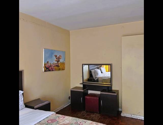 12 BEDROOM APARTMENT BLOCK FOR SALE IN VEREENIGING CENTRAL
